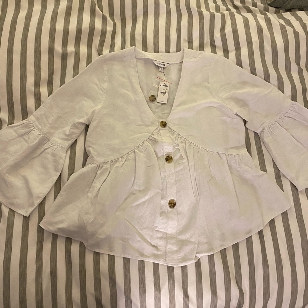EXPRESS PEASANT TOP NWT
